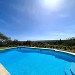 Вілла Bellevue With Pool By Homing *