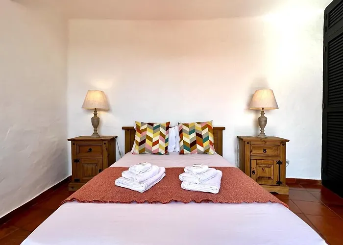 Bellevue With Pool By Homing *