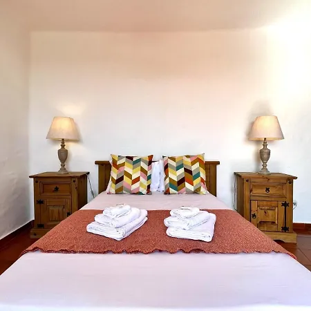 Bellevue With Pool By Homing *