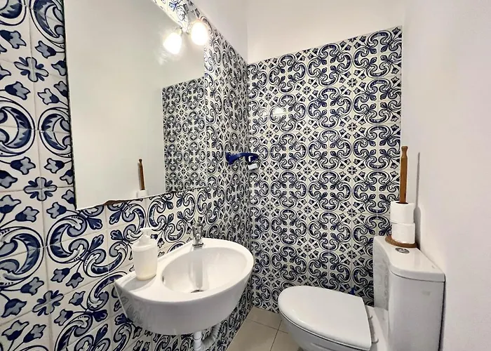 Bellevue With Pool By Homing *